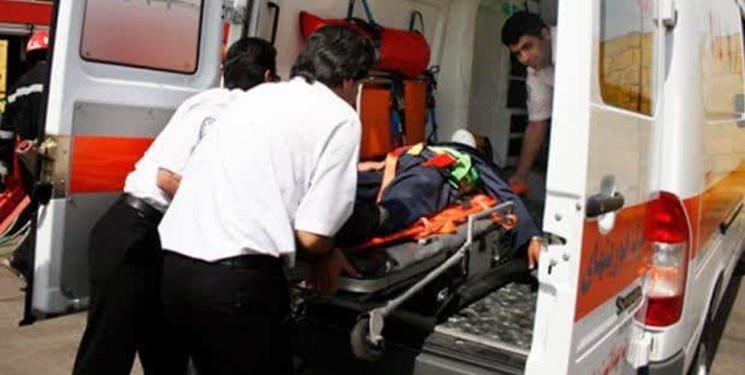 مصدومیت 7 نفر در تصادف رانندگی در محور قم - تهران
